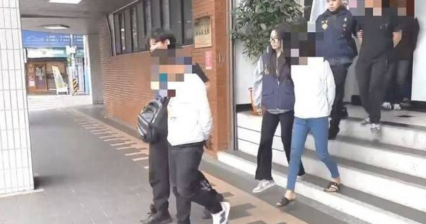 刺青師藏槍又製毒！板橋民宅成喪屍煙彈分裝場　警霹靂攻堅逮5人