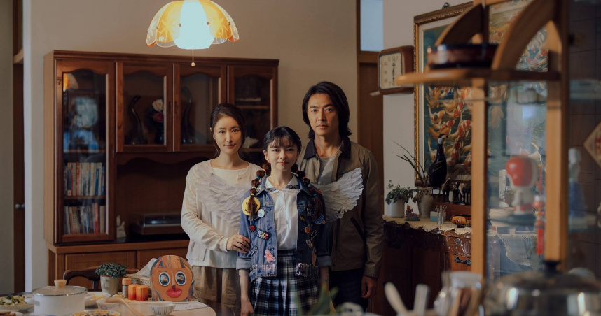 林心如在《百萬人推理》客串鄭伊健老婆。（圖／Netflix提供）