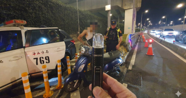 新北市警局為遏止毒駕悲劇，3 天內查獲130件毒駕，並將4名累犯送進看守所，全力淨化交通與治安環境。（圖／翻攝畫面）