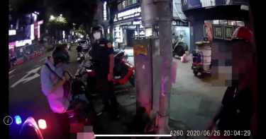 毒蟲載通緝犯違規左轉遭逮 厚臉皮發文討拍遭打臉