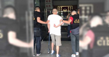 刺青男號召萬人「持重武器拿下高雄市府」 落網辯稱:心情不佳
