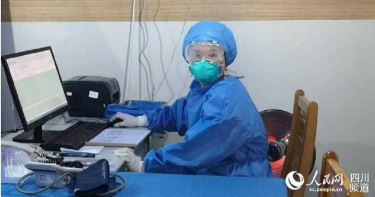 有洋蔥!偶像媽17年前守SARS前線 女兒接棒赴武漢:驕傲有妳