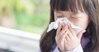 母想用退燒藥讓孩子騙過體溫檢測進校 醫師:請發揮公德心