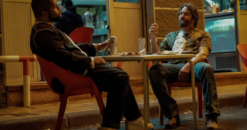 傑瑞德巴特勒（右）和小歐西亞傑克森（左）二度合作，共組搭檔展現演出默契。（圖／采昌國際多媒體提供）