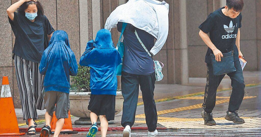中央氣象署表示，未來一周雨勢不斷，中南部可能出現短延時豪雨，其他地區也有局部降雨。（圖／報系資料照片）