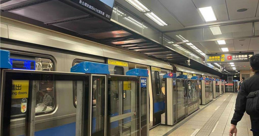 台北捷運設有火警系統監視火災，但審計報告指出，北捷近3年火警系統故障數超過2千件，須檢討改善。北捷回應，針對內湖及板南段異常情形已完成改善措施，將持續加強監測。（圖／報系資料照）