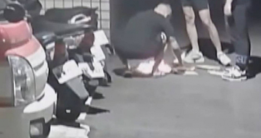 台中大里5名男子深夜在無尾巷放炮燒紙錢製造恐慌，警方查出是討債糾紛報復行為。（圖／翻攝畫面）