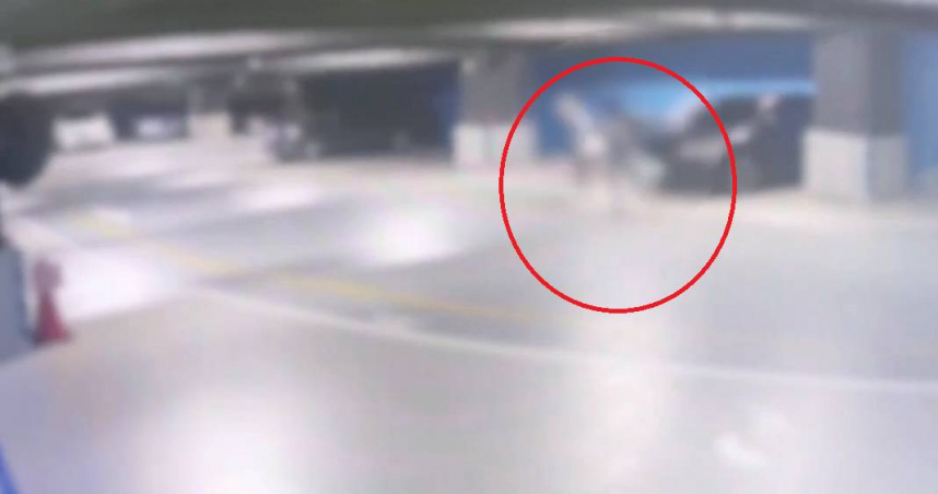 南港CITYLINK停車場發生持刀攻擊案，警方積極追查犯嫌。（圖／翻攝畫面）