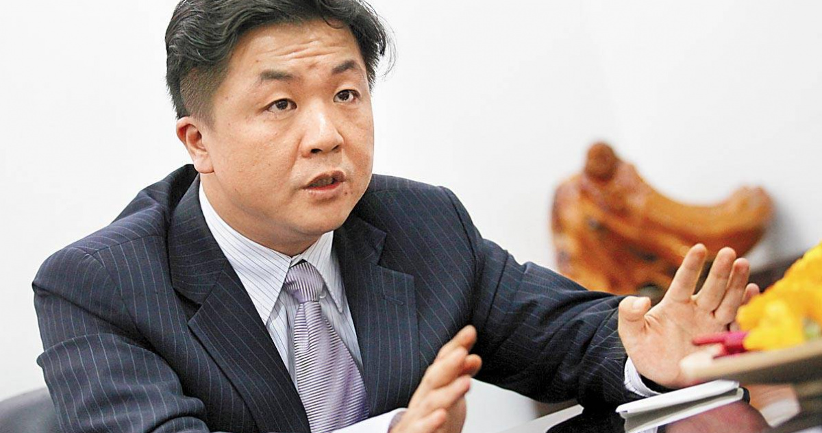 科長好忙3／花15.5萬竟拍錯人　她怒控呂秋遠勾結徵信社早已不是秘密 | 社會 | CTWANT