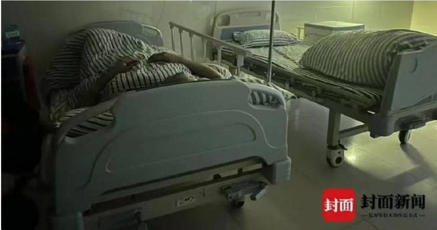 家屬質疑院方用藥過程未盡告知義務，且監護與搶救流程存疑。（圖／翻攝自封面新聞）