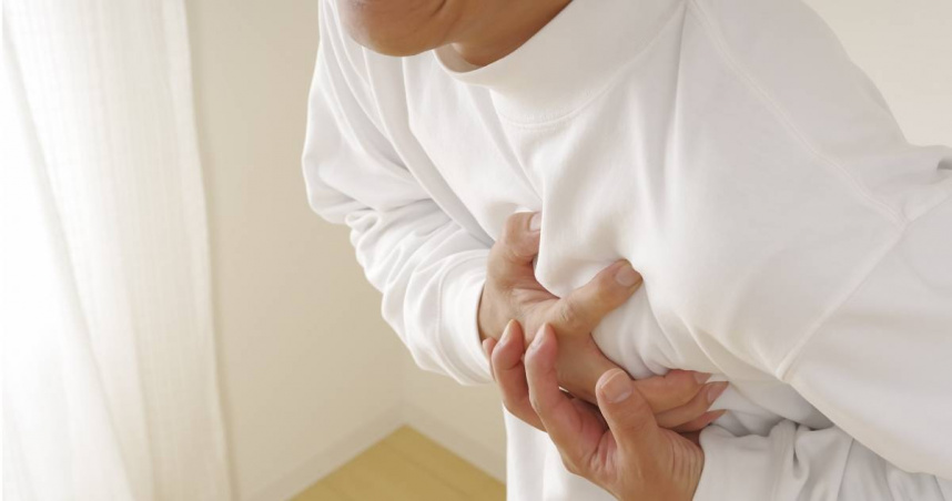 醫師劉中平提醒，若在看診後醫師被建議不要出國，應考慮延後相關行程。（示意圖／photoAC）