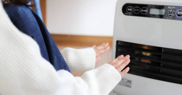 內行推電熱毯保暖，可省8成電費。（示意圖／photoAC）