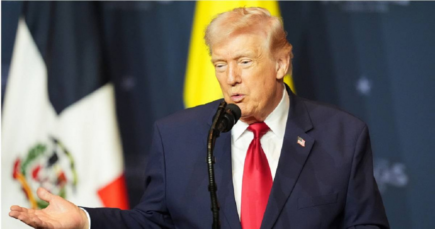 美國總統川普（Donald Trump）在美國佛州南部舉行的首屆「美洲之盾」（Shield of the Americas）峰會上發表演說。（圖／達志／美聯社）