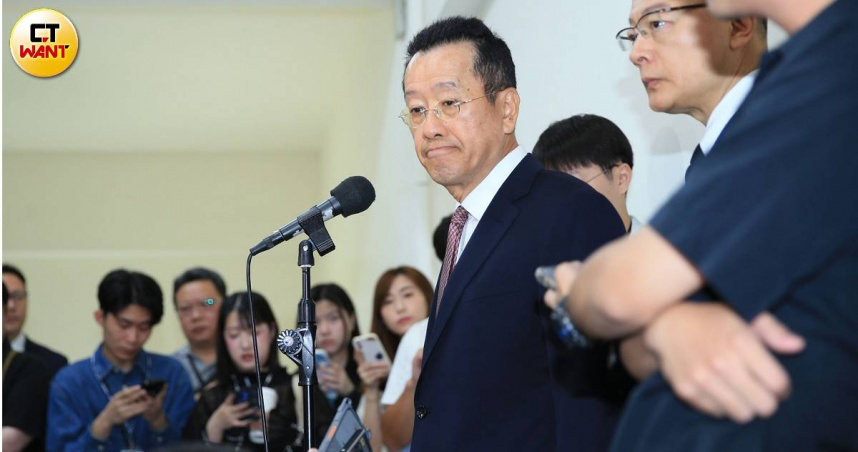 國防部長顧立雄呼籲，朝野黨團不分黨派共同支持院版1.25兆元軍購條例。（圖／周志龍攝）