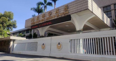 警政署督察室發現有官警收受不當利益並洩密，因而報請檢方指揮，30日兵分多路搜索。（圖／翻攝畫面）
