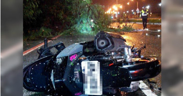 颱風夜騎機車返家 男遭樹枝穿胸血流乾慘死