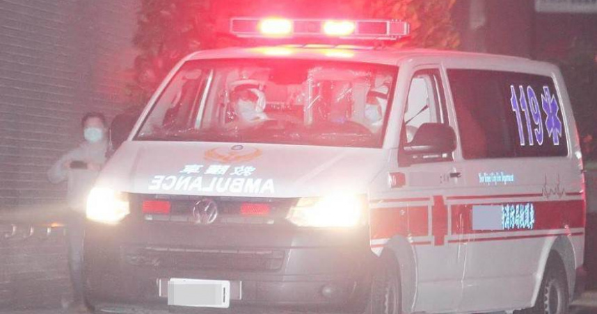 高雄1間宮廟發生打架鬥毆，弟弟酒後與哥哥起口角，2人進而持酒瓶互毆皆 送醫。（示意圖／報系資料照）