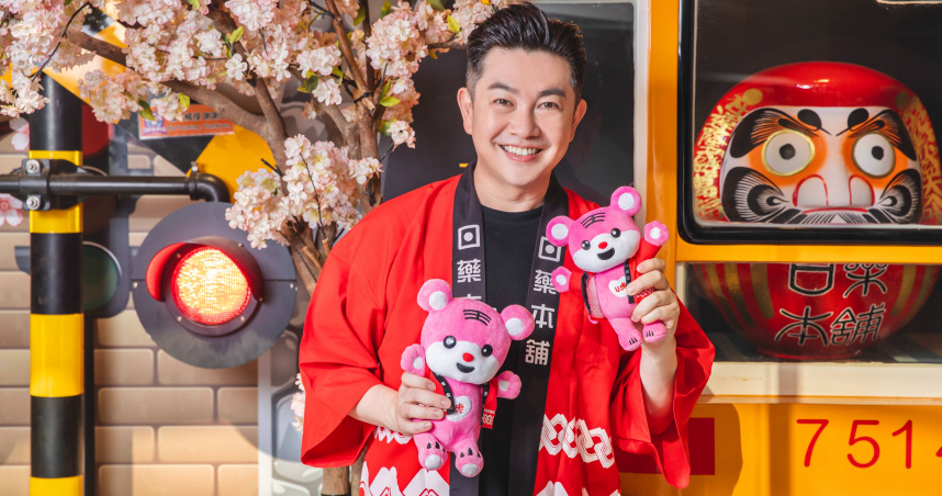 李明川因賣出250萬業績，成為品牌代言人。（圖／日藥本舖提供）