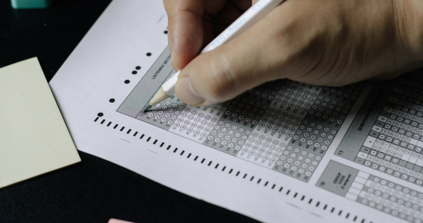 一名網友好奇，上榜前是否會出現什麼特殊徵兆？（示意圖／翻攝自unsplash）