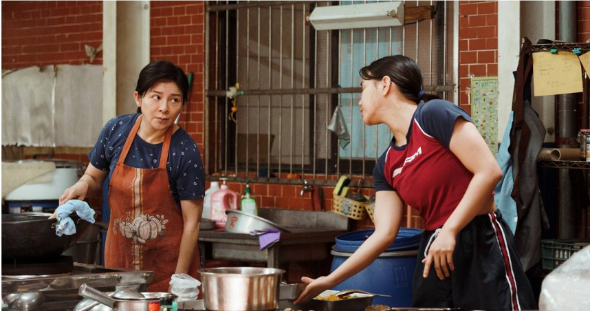 王彩樺素顏增胖演出　怒槓游安順「連環外遇」險遭鄰居報警