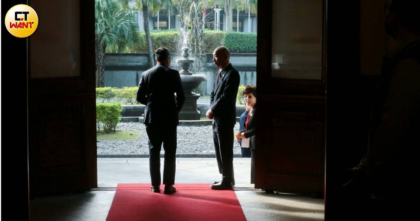 總統賴清德邀請考試院、立法院與行政院進行茶敘，但立法院長韓國瑜婉拒出席。（圖／周志龍攝）