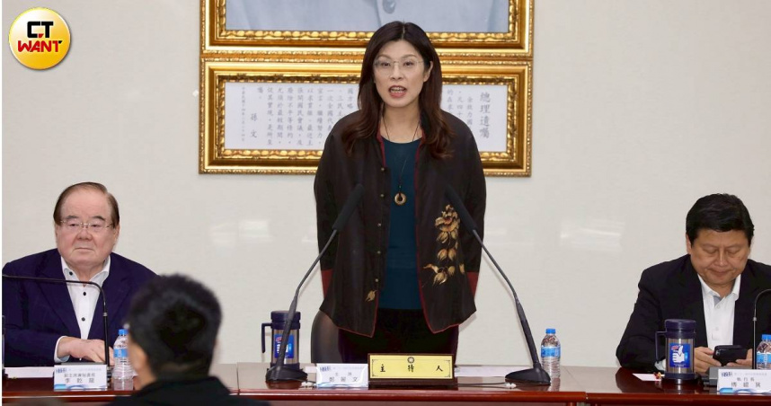 國民黨主席鄭麗文表示，北捷隨機殺人事件顯示台灣治安與社會安全網已嚴重失靈，呼籲政府官員回到崗位，真正關心社會與人民。（圖／方萬民攝）