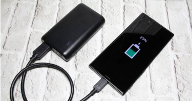行動電源。（示意圖／Unsplash）