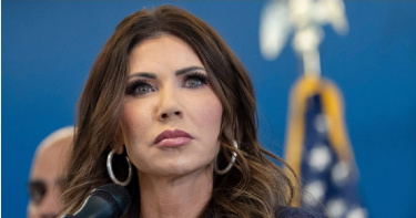 美國國土安全部（DHS）部長諾姆（Kristi Noem）。（圖／達志／美聯社）