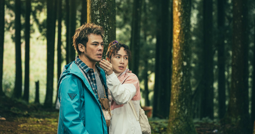 小薰分飾兩角中邪演出「眼神突然空掉」！導演：妳不是人