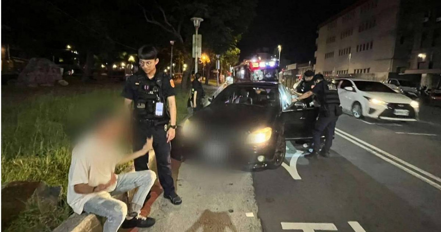 攜2槍趴趴走！21歲毒蟲毒駕遭警方攔截　車上搜出鎮暴槍被法辦