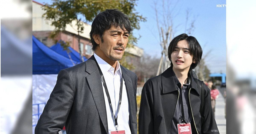 聽大家都叫道枝駿佑的暱稱，阿部寬糾結自己何時才可以用「Ｍichi」稱呼對方。（圖／KKTV提供）