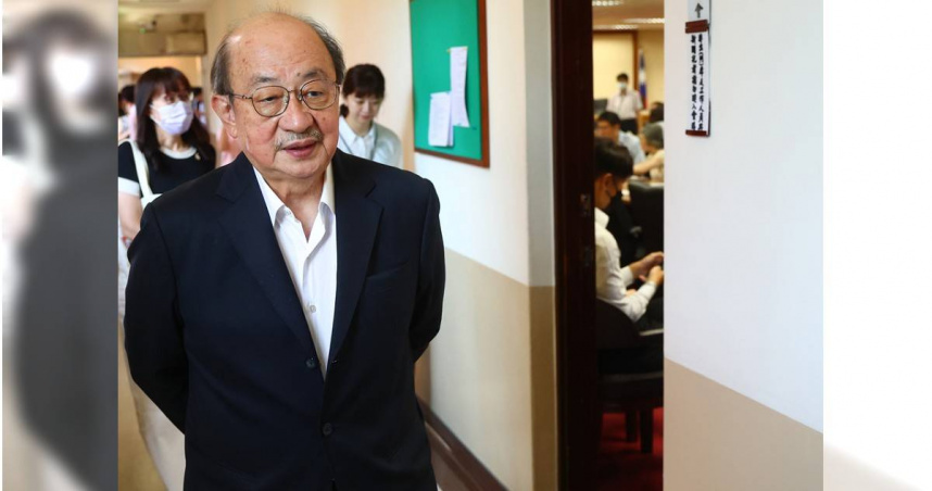 民進黨立院黨團總召柯建銘日前接受專訪時揚言，726大罷免投票後，會用刑法100條伺候國民黨立委。（圖／報系資料照）