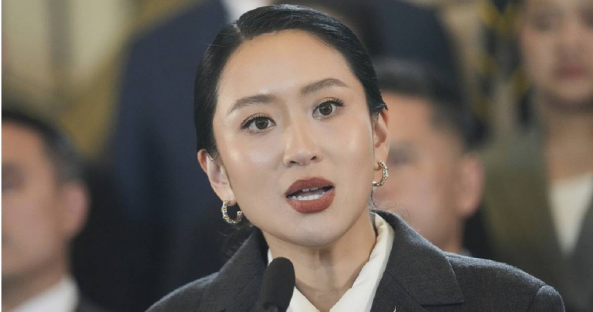 泰國總理貝東塔被免職。（圖／達志／美聯社）