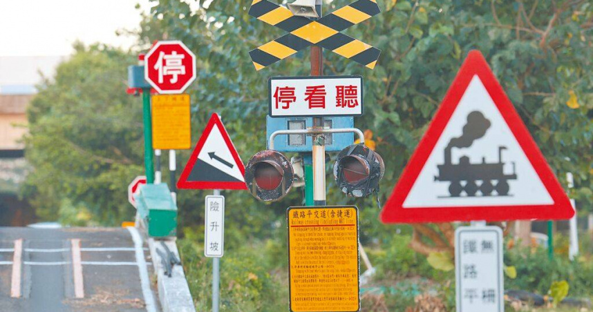 高齡駕駛意外頻傳，交通部1日公布改革方案，新制要求70歲以上民眾需更換駕照。圖為駕訓班訓練場。（圖／中時記者杜宜諳攝）