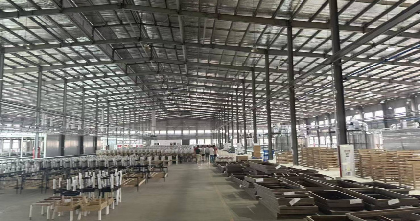 商億柬埔寨廠目前員工1400多人，出貨量占整體達六成。（圖／商億提供）