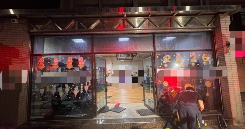 新北市蘆洲區某健身房17日晚間發生命案，王姓負責人倒臥廁所宣告不治。（圖／翻攝畫面）