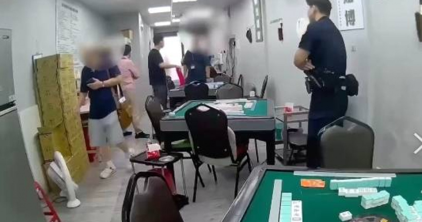 掛羊頭賣狗肉！萬華賭場、按摩店被逮還繼續開　警斷水斷電強制停業
