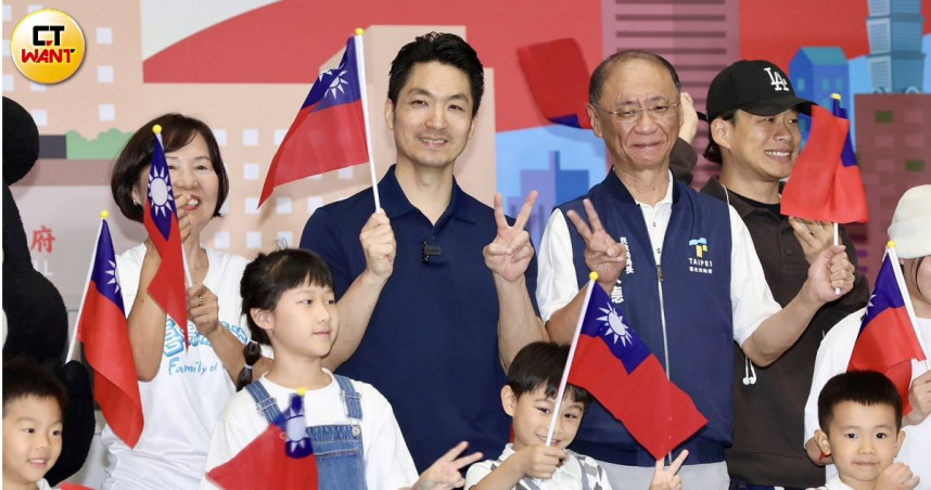 台北市長蔣萬安出席中華民國115年國慶升旗暨慶祝活動記者會 。（圖／方萬民攝）