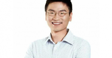沒良心!許崑源跳樓身亡…議員梁文傑嘲諷:是有賭很大嗎