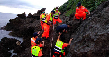 30名越南客恆春跳船偷渡 海巡佈下天羅地網抓人