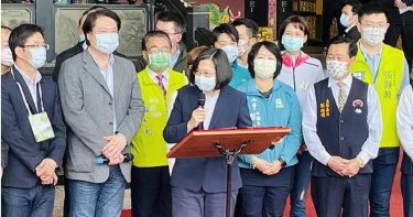 拆彈藻礁2/兩面手法?小英溫情喊話環團麥相害 側翼網軍卯起來爆料攻擊