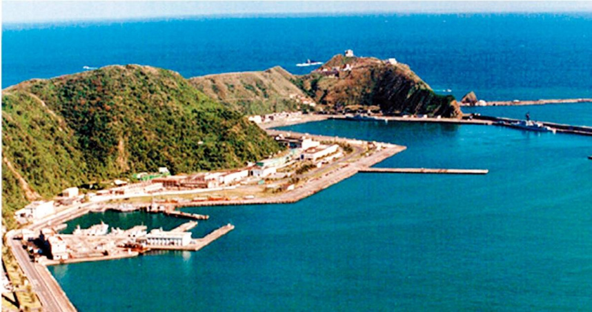 圖為位於蘇澳的中正軍港。（圖／報系資料照)