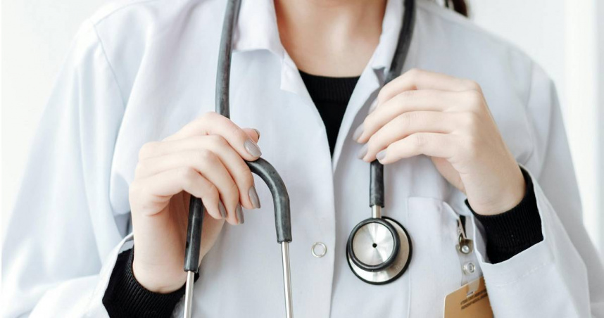 原PO被女醫師翻包皮起反應。（示意圖／Pexels）