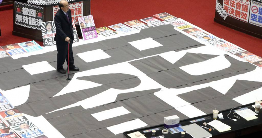 柯建銘曾預告726是罷免投票日。（圖／本報資料照片）