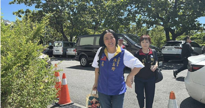 國民黨花蓮縣黨部今天上午在花蓮市中正體育館舉辦「花蓮反惡罷」團結大會，藍營立委陳玉珍出席宣講。（圖／報系資料照）