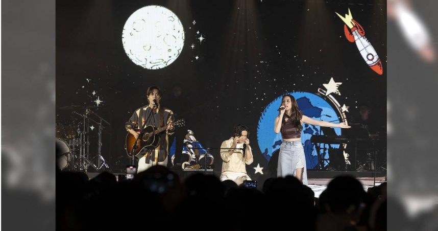 告五人睽違3年回母校宜蘭高中開唱。（圖／相信音樂提供）