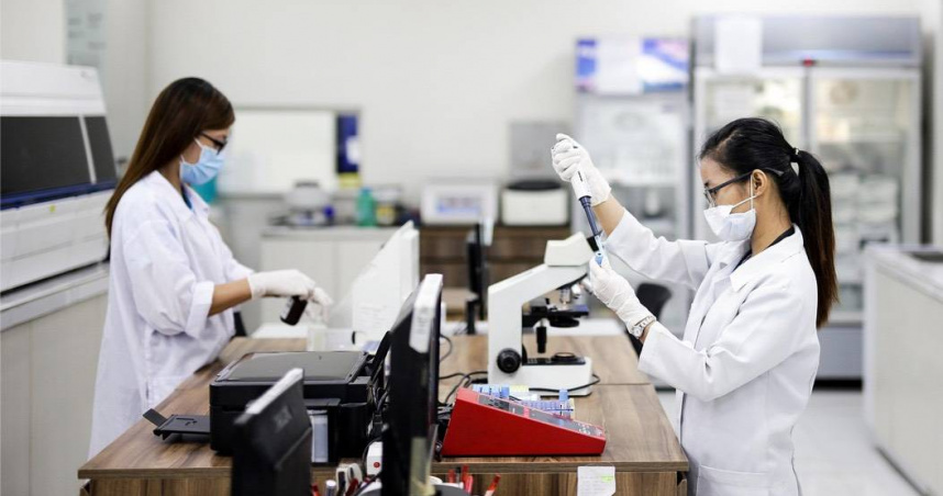 康霈*不畏大盤逆勢，19日股價飆漲停。（圖／pixabay）