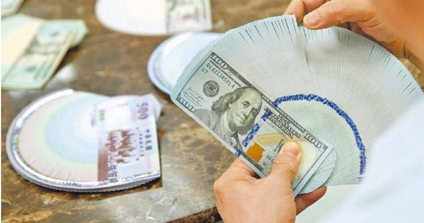 新台幣兌美元匯率暌違半年再現31元。（圖／報系資料照）