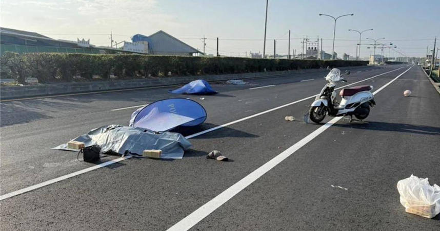 雲林元長驚悚車禍汽車衝撞騎士逃逸，2死現場慘烈。（圖 ／翻攝畫面）