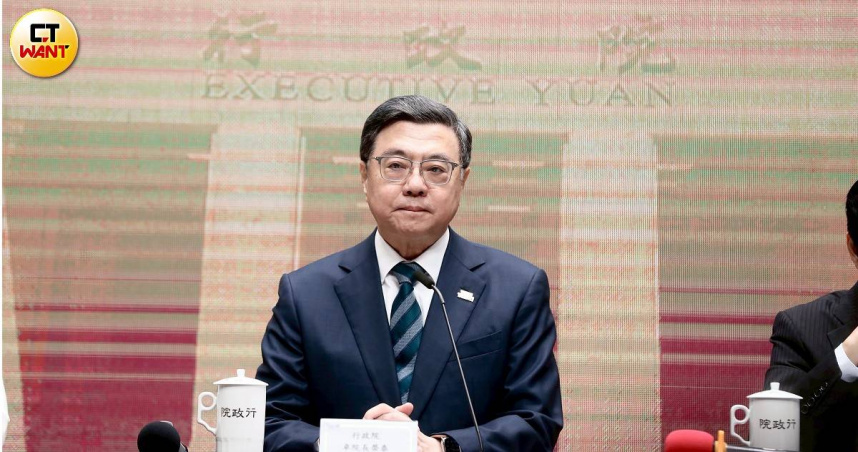 行政院長卓榮泰（圖）薪資遭凍結。(圖／侯世駿攝）